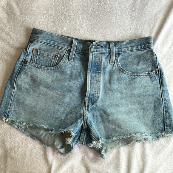 Levi’s 501 shorts - Picture 1 of 2